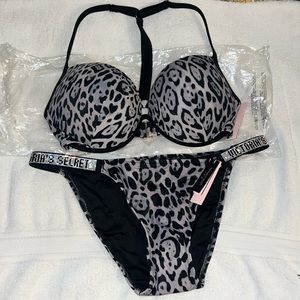 Victorias Secret Bombshell swimsuit top 36DD and bottoms size Large BNWT🔥🔥🔥